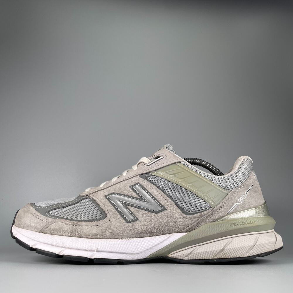 New Balance 990v5 Men's 10.5 2E Gray Suede Casual Sneakers Athletic Made in USA